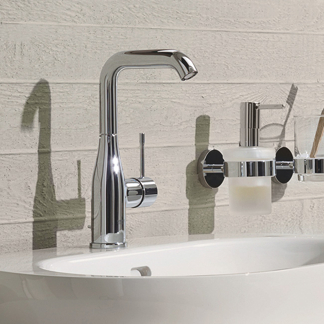 Смеситель для умывальника Grohe Essence New высокий (32628001) фото