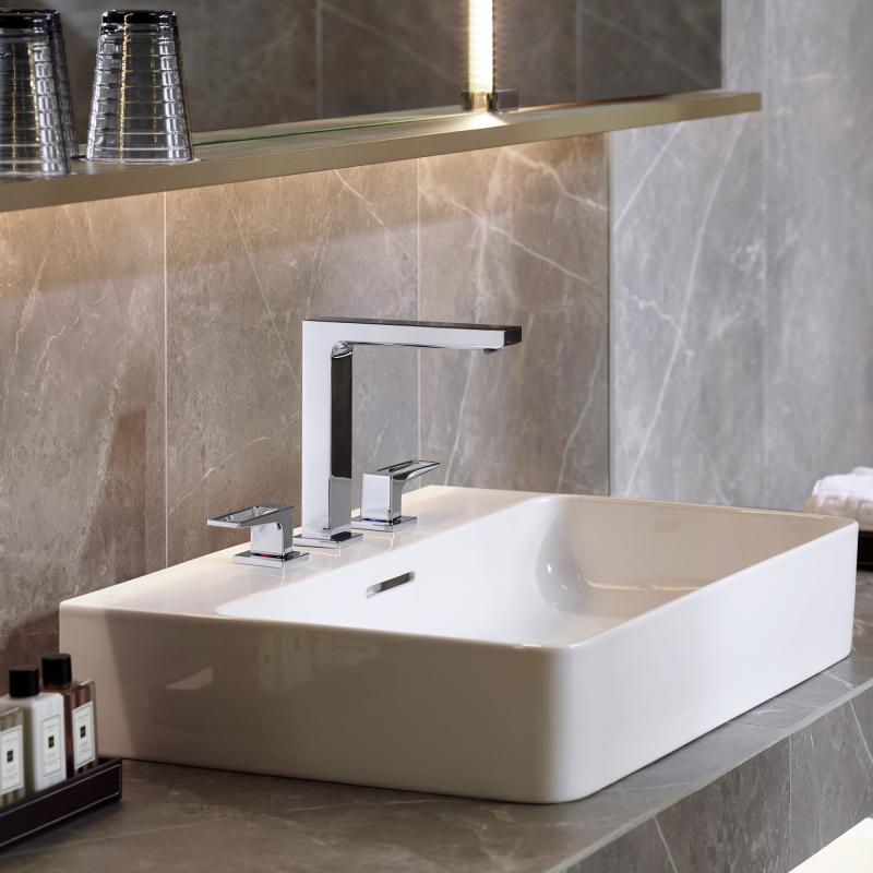 Смеситель для умывальника Hansgrohe Metropol на 3 отверстия (74515000) фото
