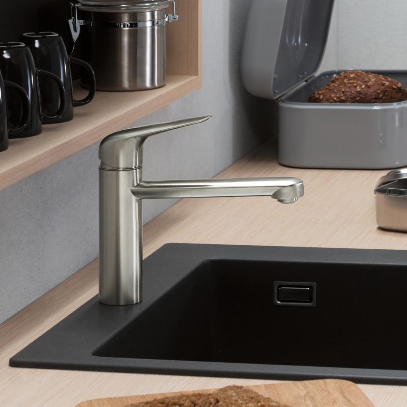 Кухонный смеситель Hansgrohe M42 (71806800) фото