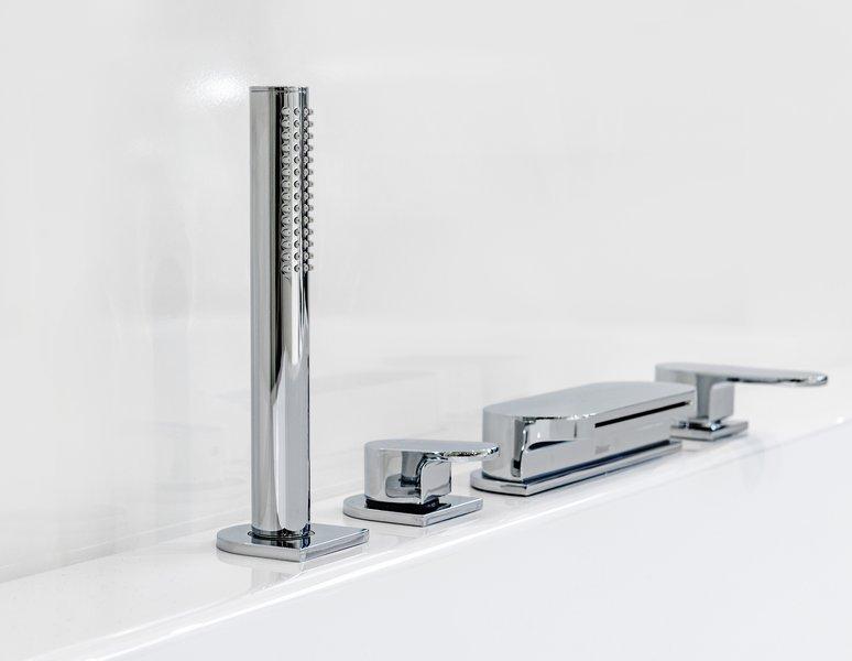 Смеситель для ванны Ravak Chrome CR 025.00