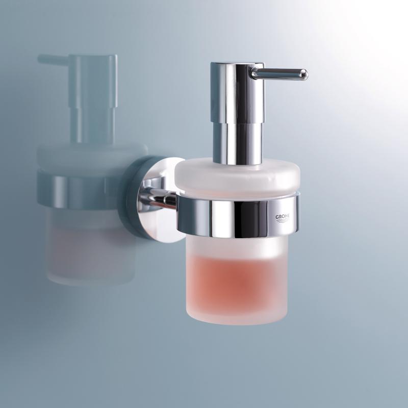 Дозатор жидкого мыла Grohe Essentials настенный (40448001) фото