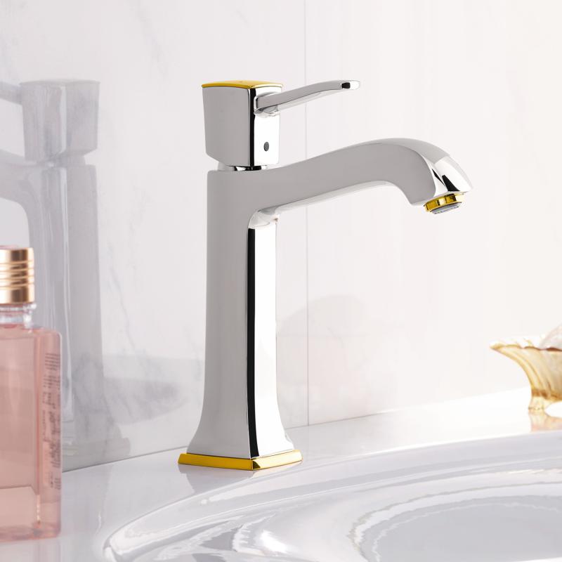 Смеситель для умывальника Hansgrohe Metropol Classic (31302090) фото