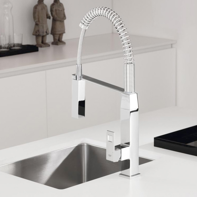 Кухонный смеситель Grohe Eurocube однорычажный (31395000) фото