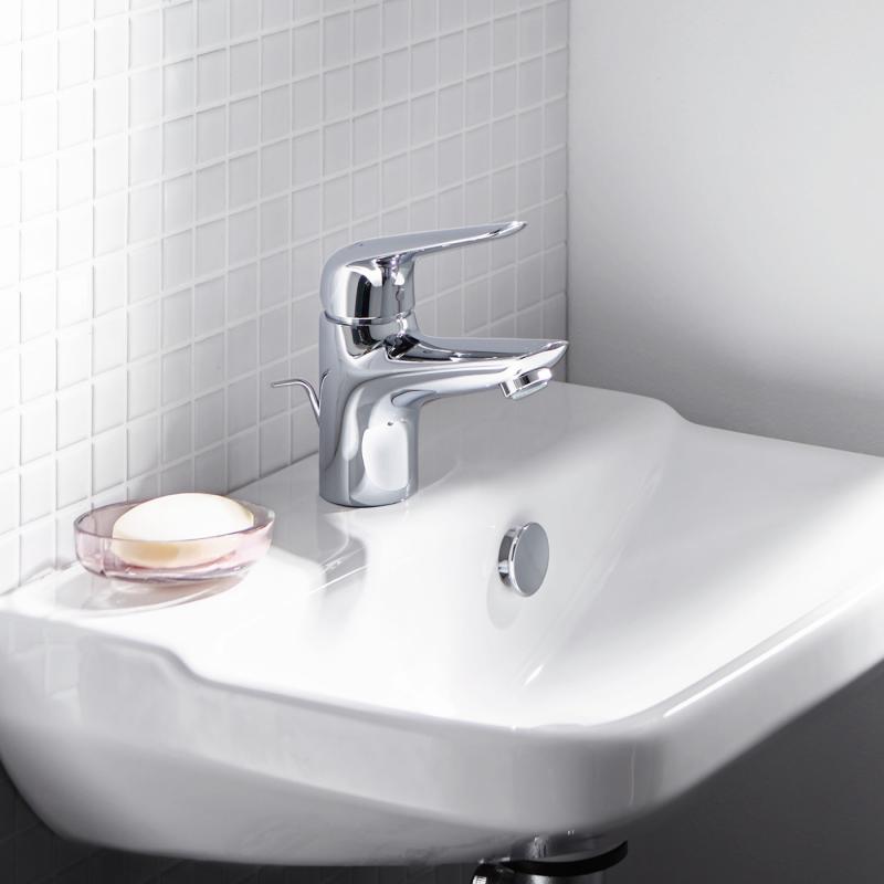 Смеситель для умывальника Hansgrohe Novus 70 (71020000) фото